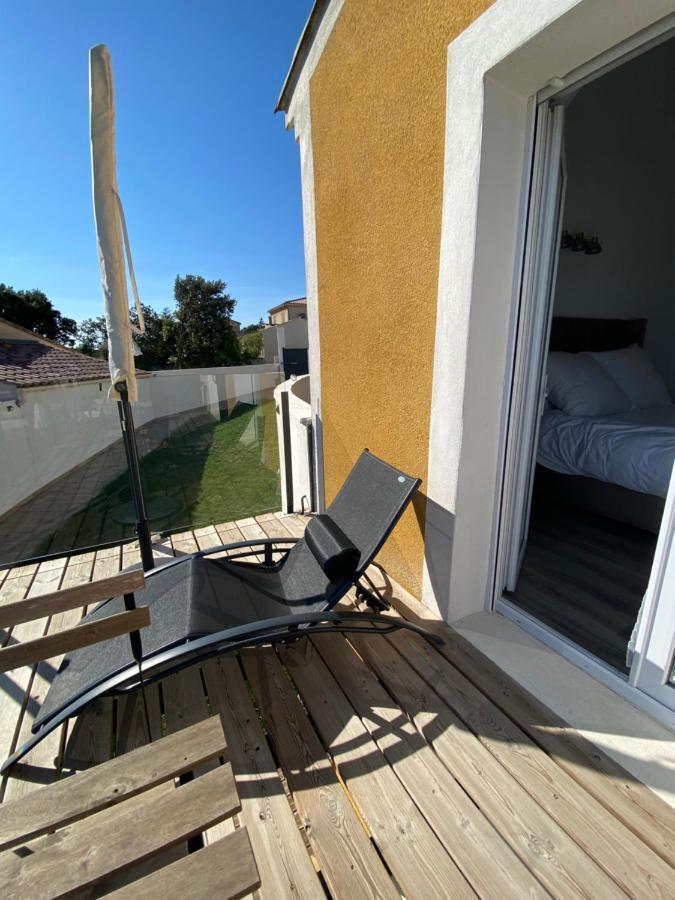 לינה וארוחת בוקר Bourg-Saint-Andéol O Bain Soleil מראה חיצוני תמונה