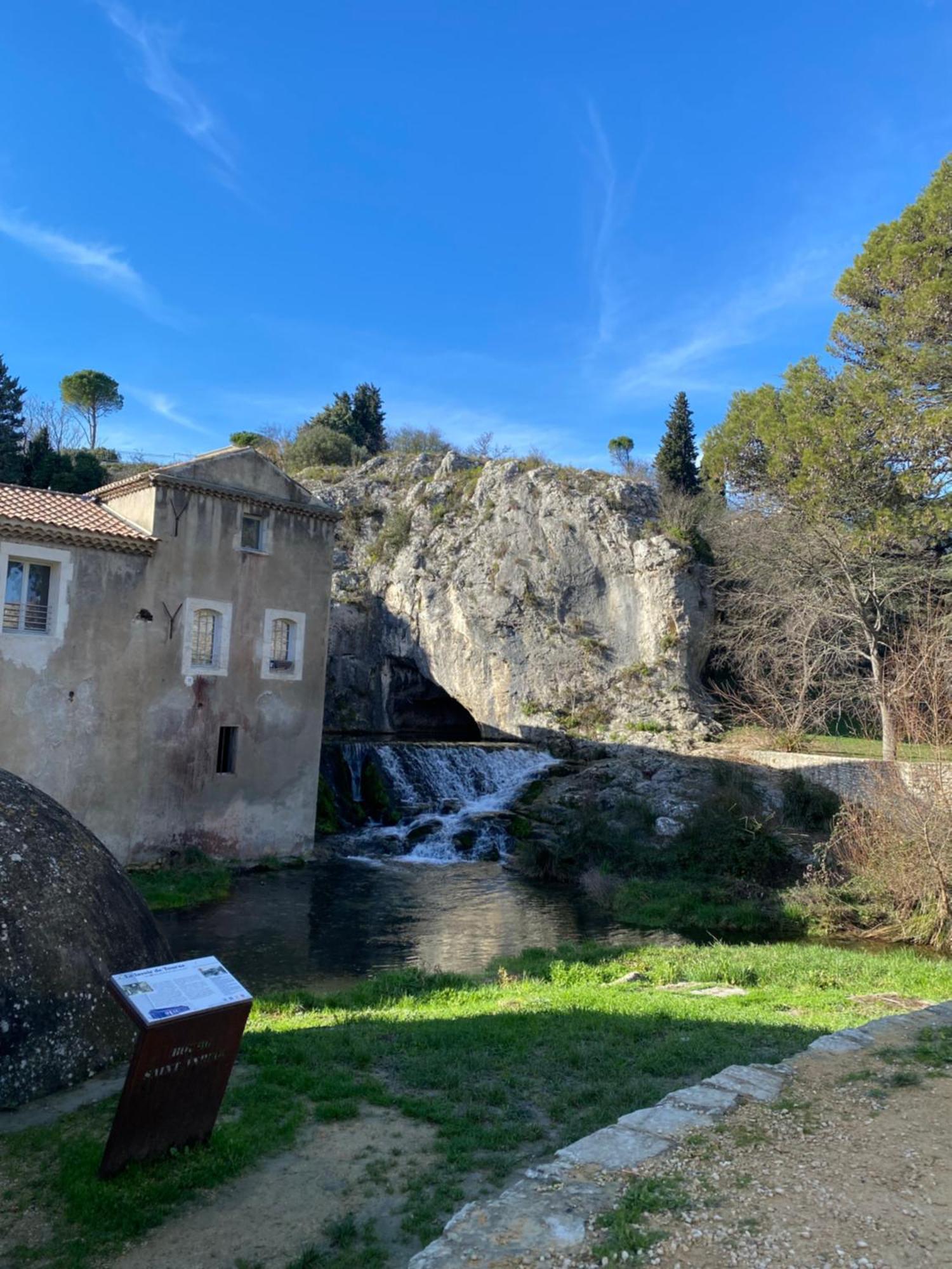 לינה וארוחת בוקר Bourg-Saint-Andéol O Bain Soleil מראה חיצוני תמונה